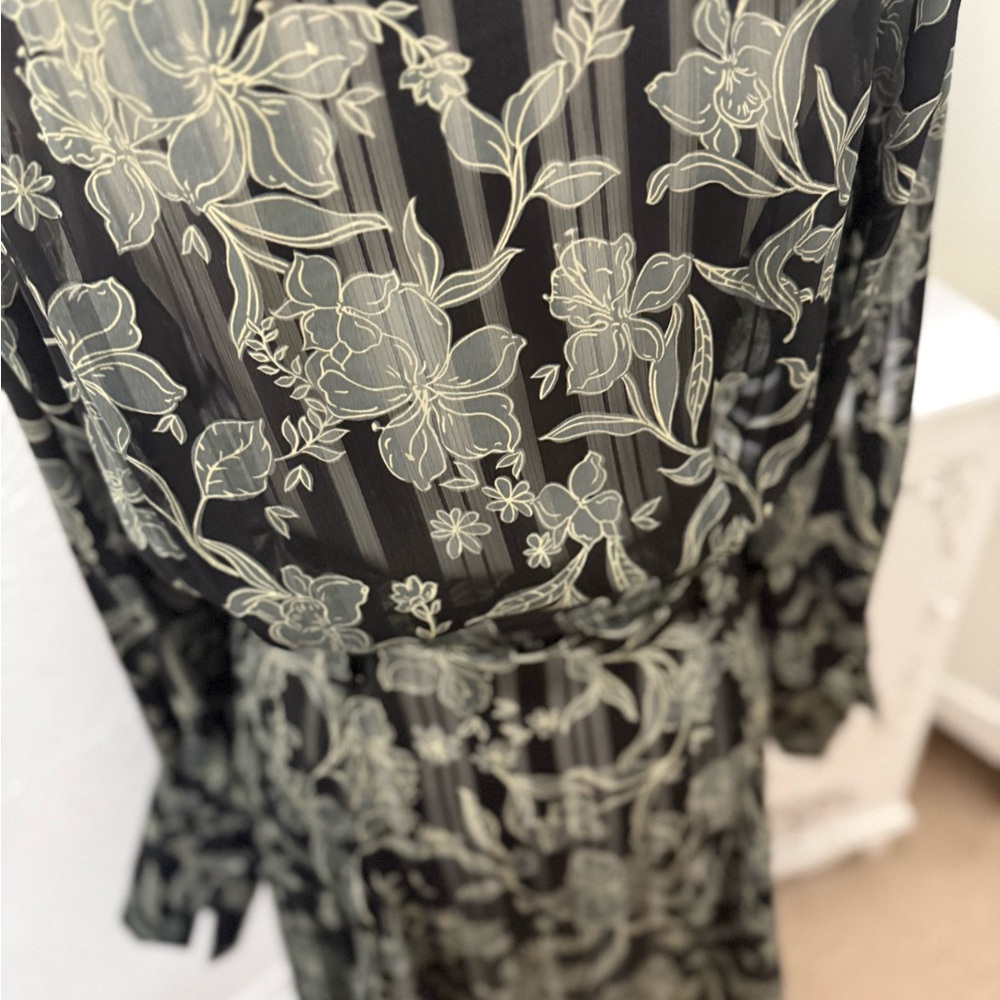 Reiss Black Floral Long Sleeve Dress - Picture 13 of 16